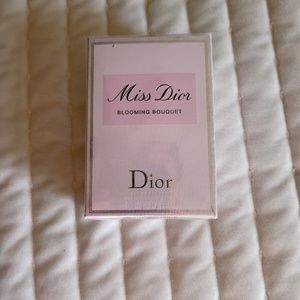 Miss Dior Blooming Boquet